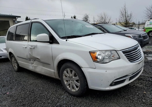 Chrysler Town &amp; Country cena 29000 przebieg: 164542, rok produkcji 2016 z Kędzierzyn-Koźle małe 67